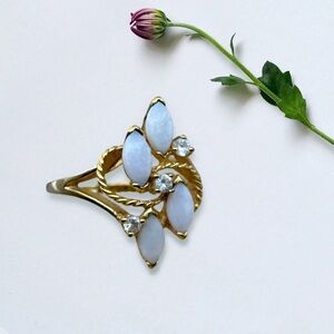 Women’s Sz 8 NV Stamped  Goldtone Ring With Faux Opal and CZ Diamond Gems